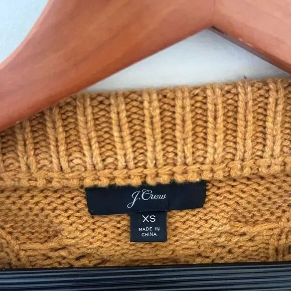 J Crew Cable Knit Balloon Sleeve Women's Sweater - Picture 3 of 4